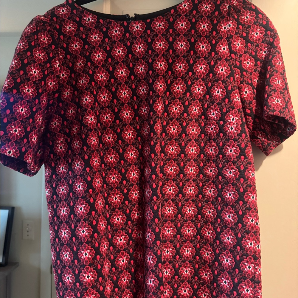 Short sleeve dress by Loft